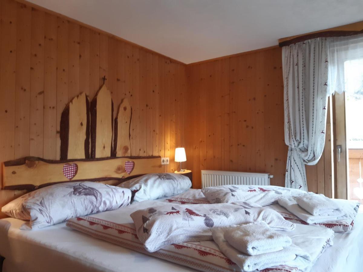 Bed & Breakfast Dolomiti Bey Haus Pinter Assling Exteriér fotografie